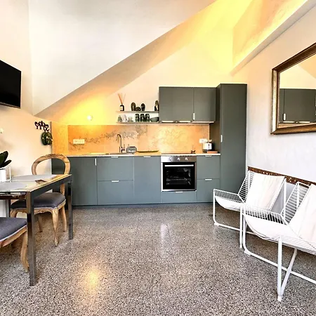 Affaccio Su Le Lupe Apartment Siena